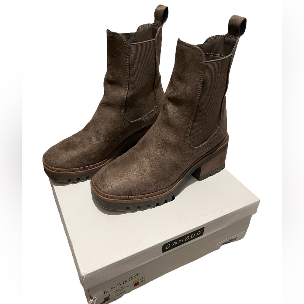 Women’s boots